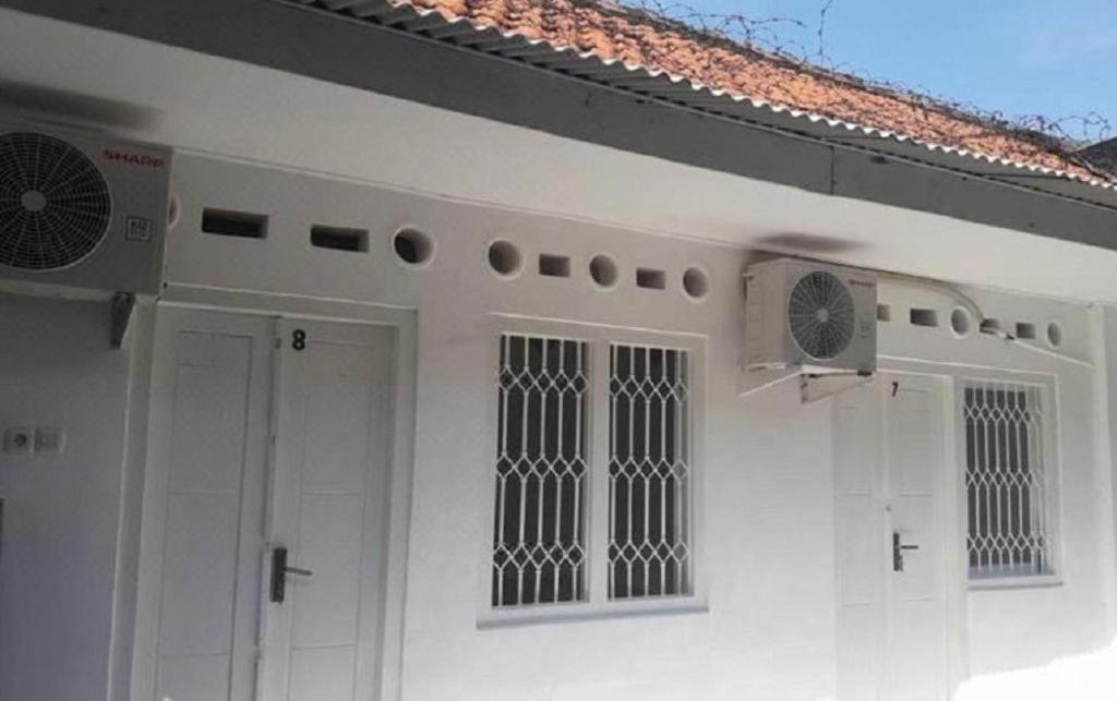 Hotel Graha Teras Syariah à Sorabaya Extérieur photo